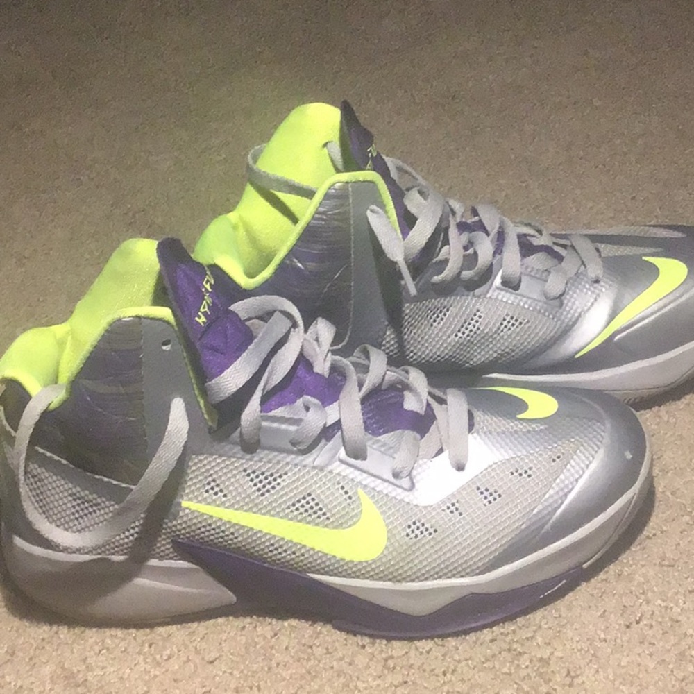 Nike Hyperfuse - image 2